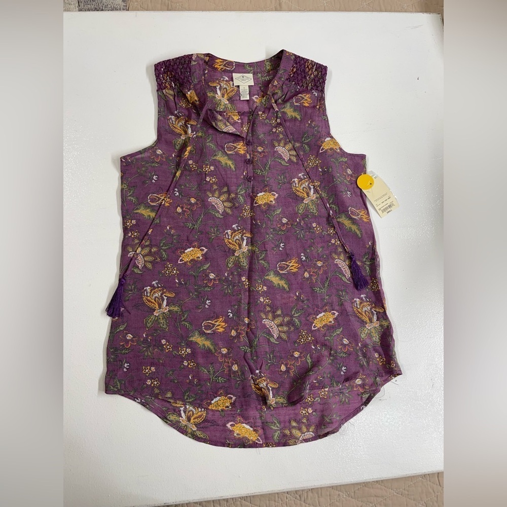 😍St John's by Floral Purple Sleeveless Top